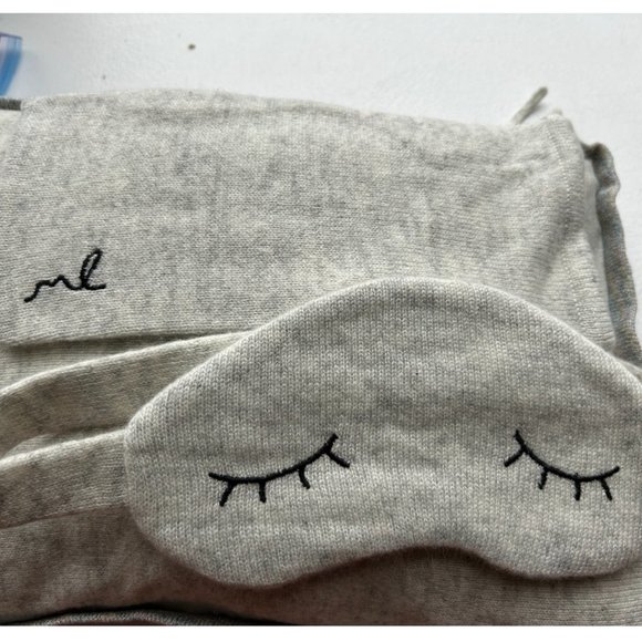 Morgan Lane 100% Cashmere travel pillow - Picture 10 of 10